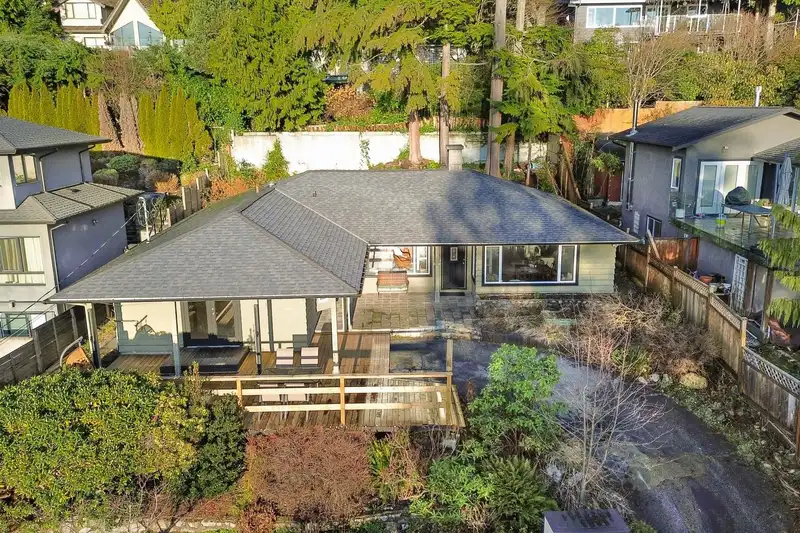 568 ALPINE COURT - photo 1 of 26
