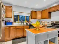 852 STEVENS STREET - thumbnail 18