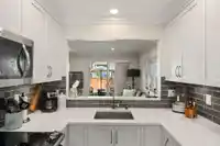 58 10038 155 STREET - thumbnail 5
