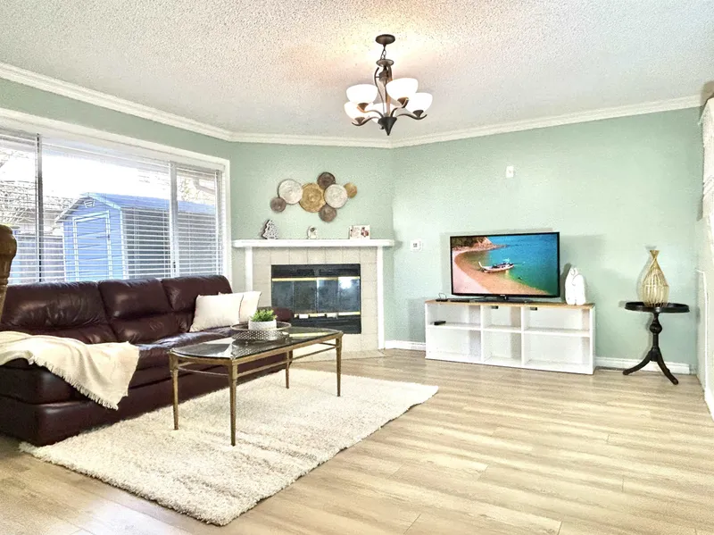 11 7871 FRANCIS ROAD - photo 4 of 25