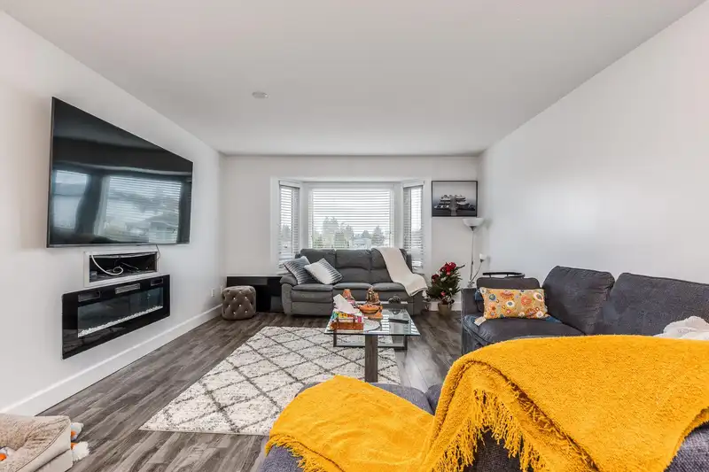 11390 HARRISON STREET - photo 4 of 30