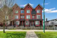 5795 WALES STREET - thumbnail 1