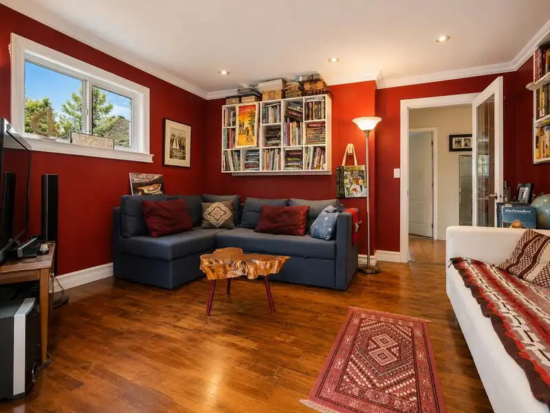 923 QUADLING AVENUE - photo 3 of 17
