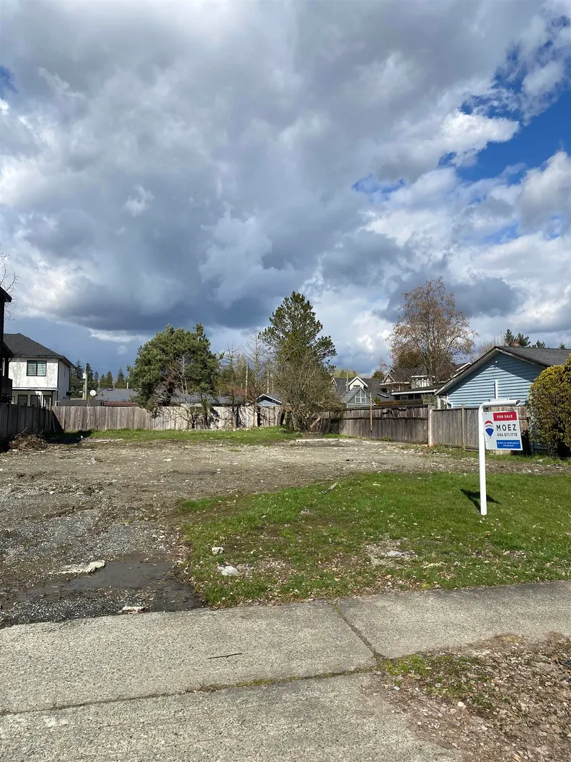 17955 56A AVENUE - photo 3 of 4