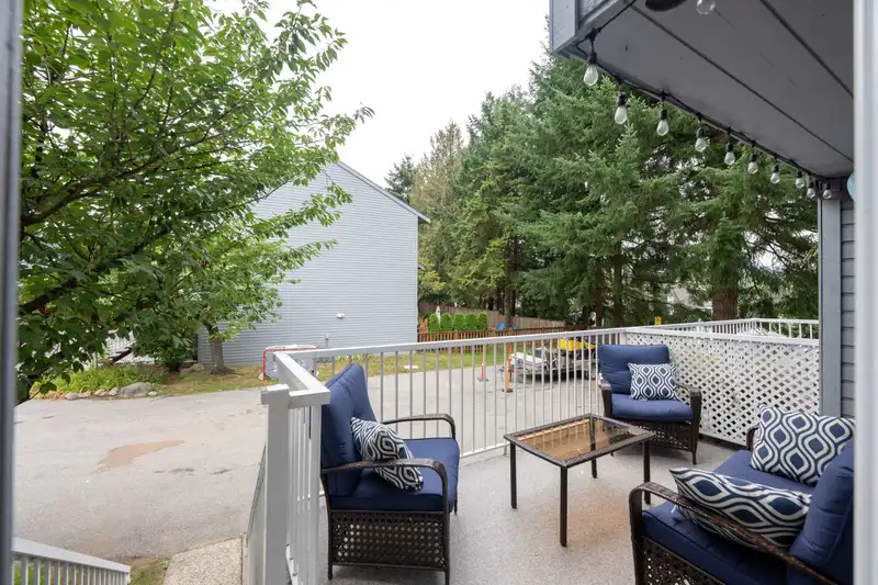 505 CARLSEN PLACE - photo 3 of 38