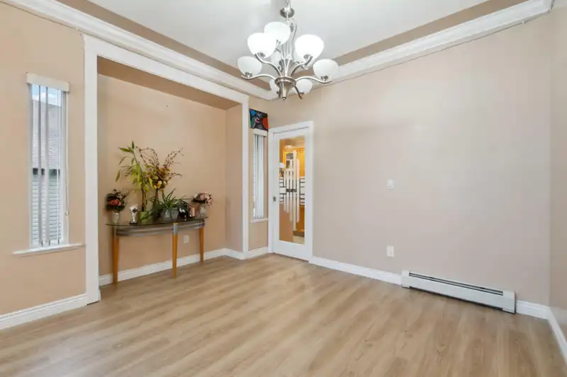 3626 SYLVAN PLACE - photo 4 of 25