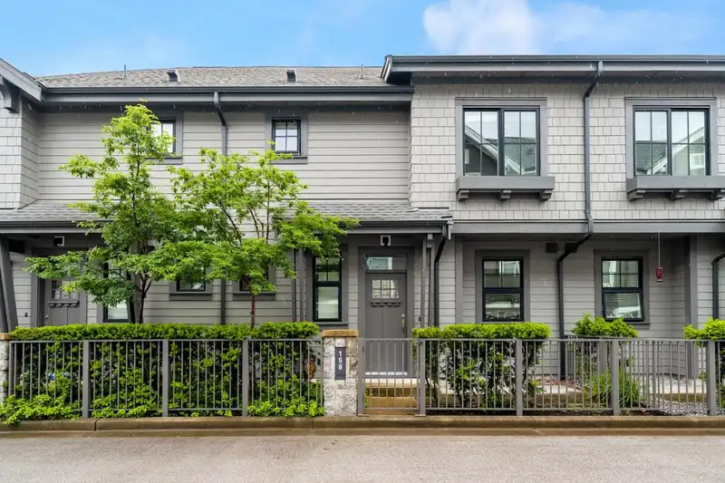 158 1290 MITCHELL STREET - photo 1 of 30