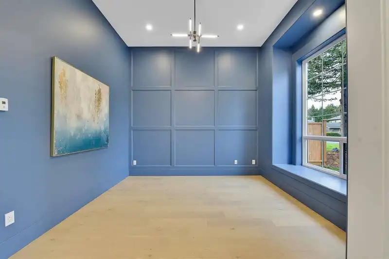5712 16A AVENUE - photo 3 of 40