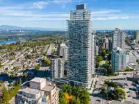 2209 4711 HAZEL STREET - thumbnail 1
