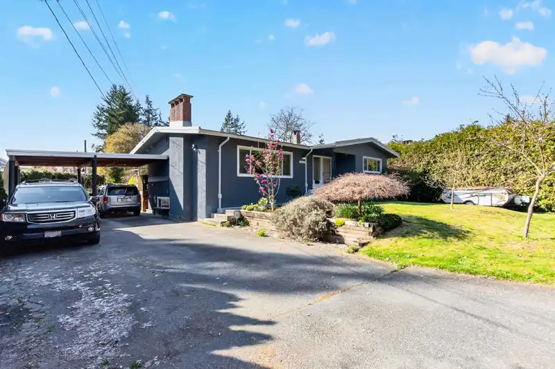 11537 WOOD STREET - photo 4 of 34