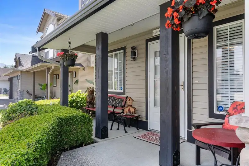 46296 RANCHERO DRIVE - photo 4 of 40