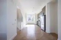 89 17555 57A AVENUE - thumbnail 8