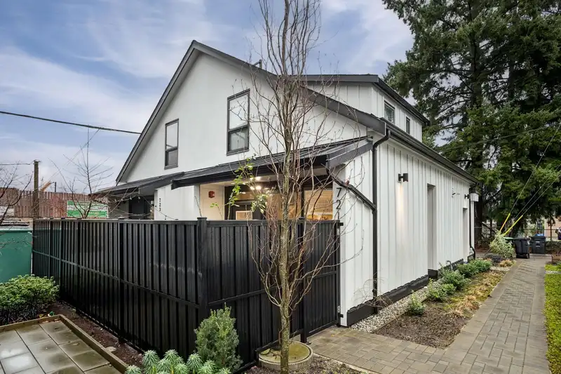 721 E 26TH AVENUE - photo 1 of 17