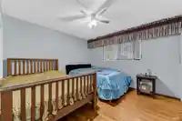 12521 GROVE CRESCENT - thumbnail 8