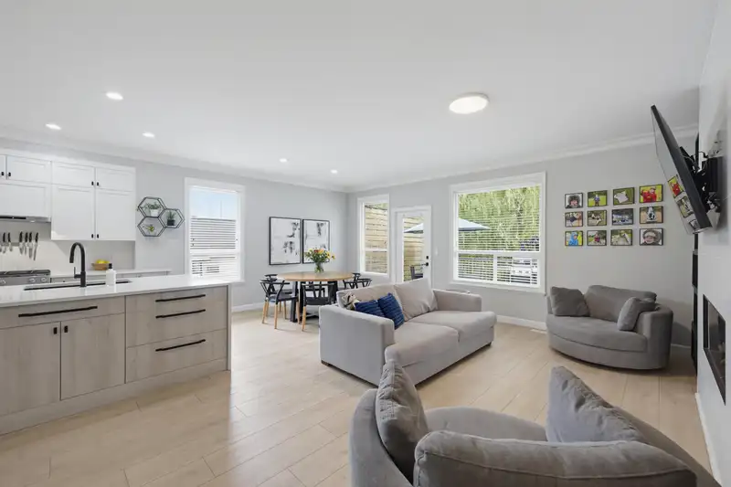 3763 MCKINLEY DRIVE - photo 4 of 40