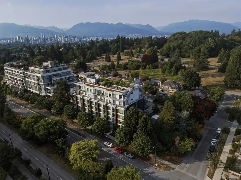 206 5058 CAMBIE STREET - photo 1 of 25
