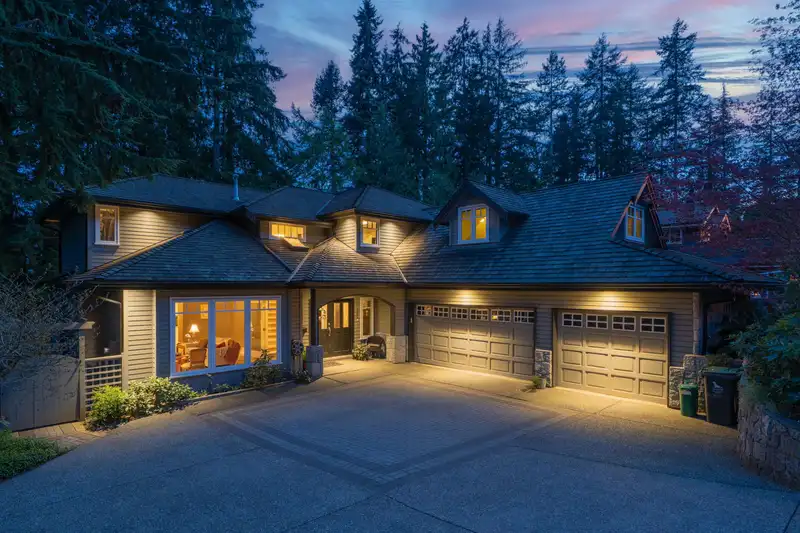 801 REGAL CRESCENT - photo 1 of 40