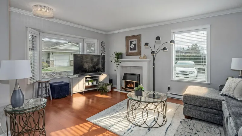 25 12276 189A AVENUE - photo 2 of 25