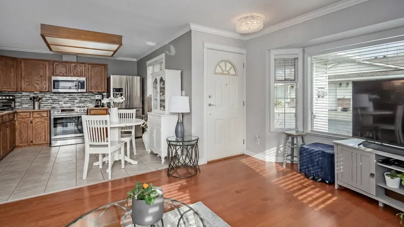 25 12276 189A AVENUE - photo 4 of 25