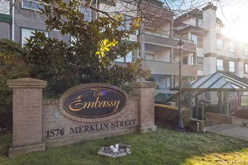 314 1576 MERKLIN STREET - photo 2 of 32