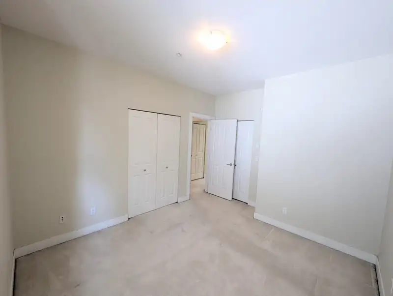 404 995 W 59TH AVENUE - photo 4 of 14