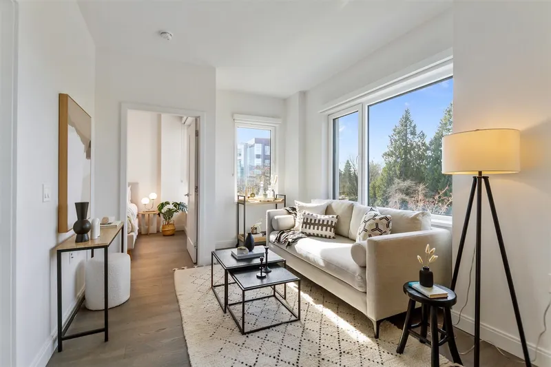 302 4908 CAMBIE STREET - photo 1 of 22