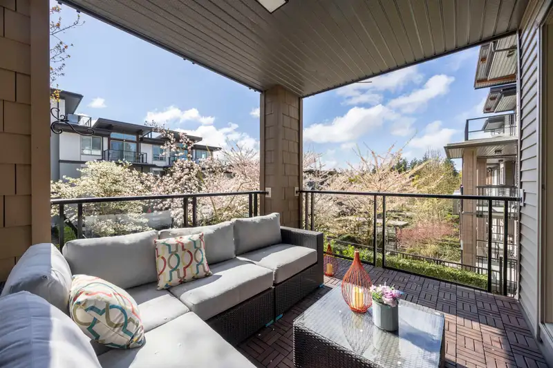 411 7428 BYRNEPARK WALK - photo 1 of 30