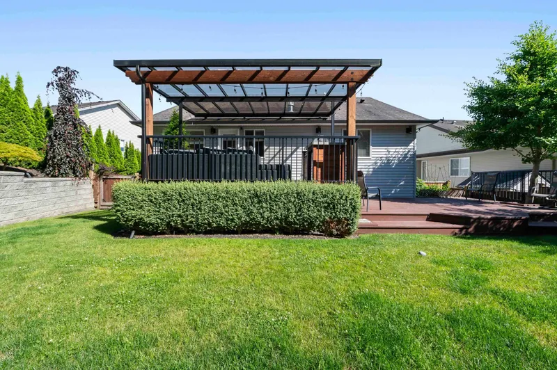 7923 TOPPER DRIVE - photo 4 of 25