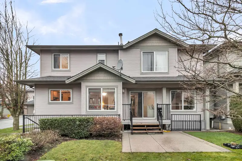 7 6116 128 STREET - photo 2 of 38