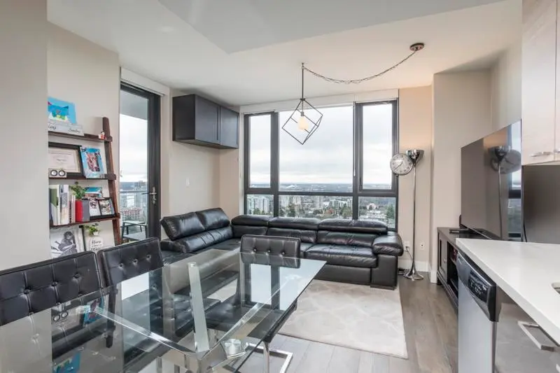 1404 258 SIXTH STREET - photo 1 of 25