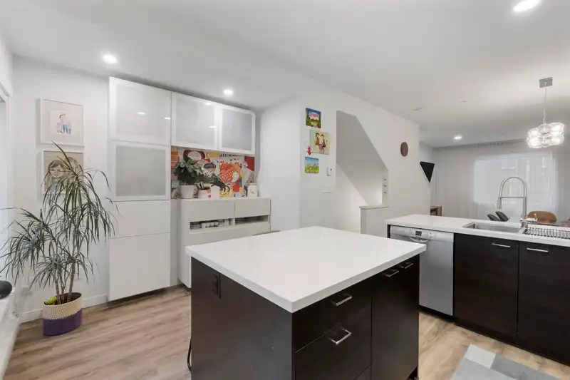 71 3010 RIVERBEND DRIVE - photo 4 of 26