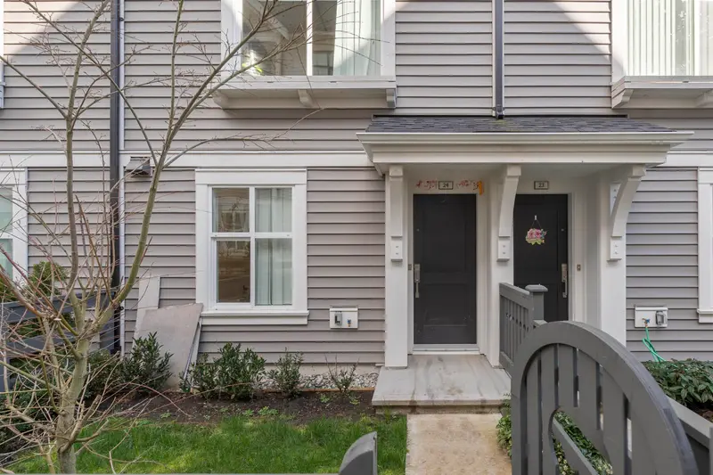 24 14151 58A AVENUE - photo 3 of 25