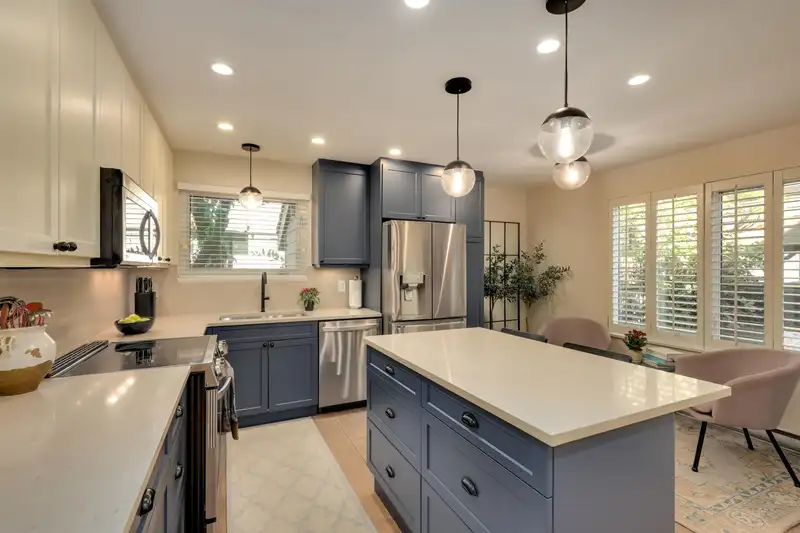 4035 SPRINGTREE DRIVE - photo 1 of 35