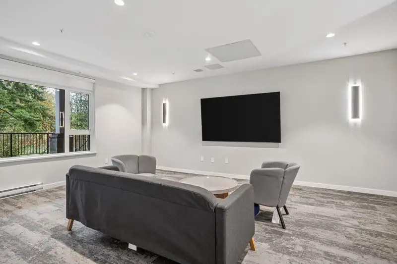 507 14257 103A AVENUE - photo 3 of 7