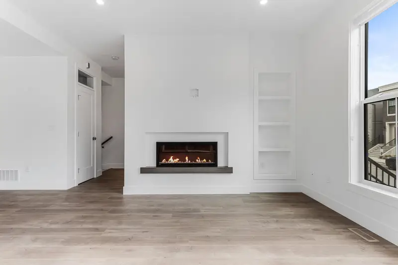 7103 COPPERWOOD STREET - photo 2 of 23