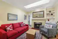 2274 E 7TH AVENUE - thumbnail 4