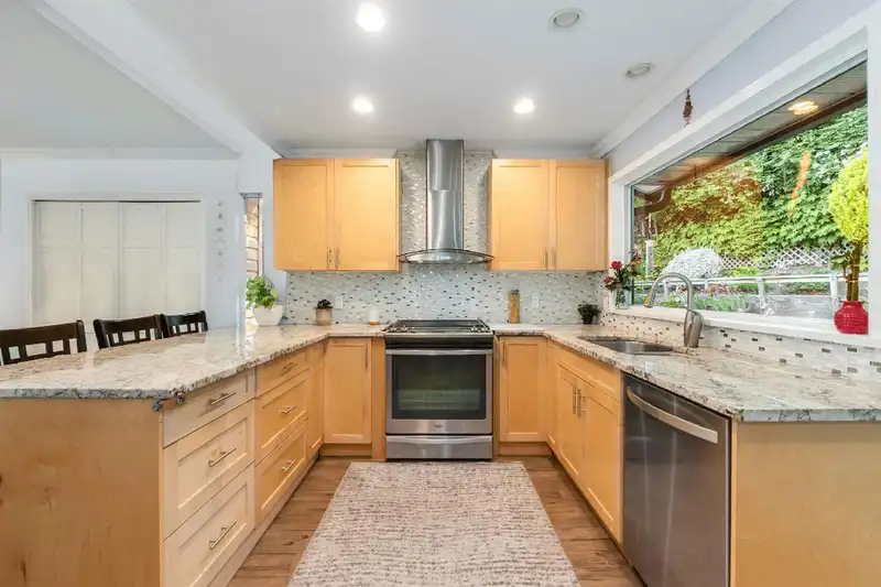 31438 CHALMERS PLACE - photo 2 of 36