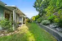 1 8889 212 STREET - thumbnail 15