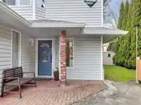 7 5925 177B STREET - thumbnail 4