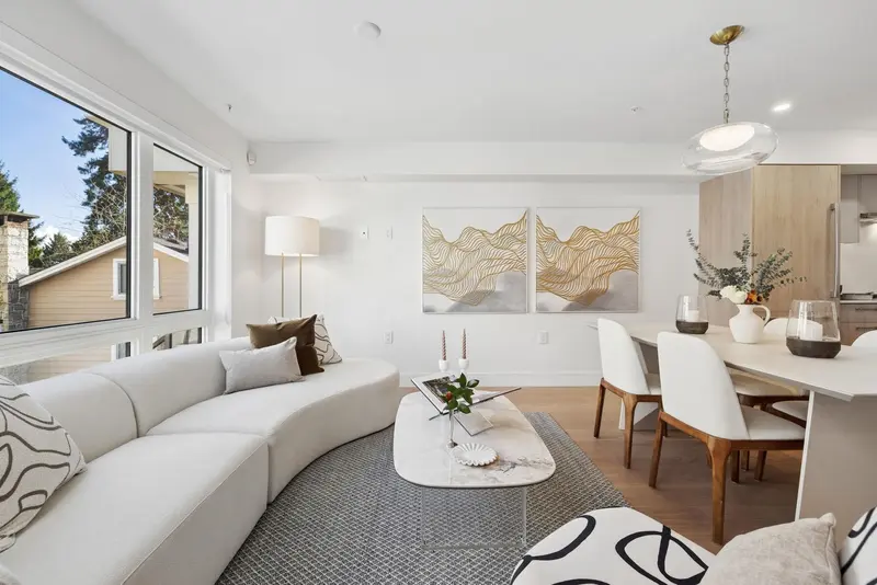 122 578 W 24 AVENUE - photo 2 of 16