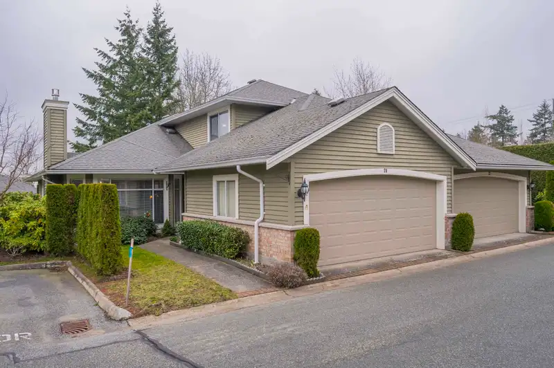24 2672 151 STREET - photo 1 of 33