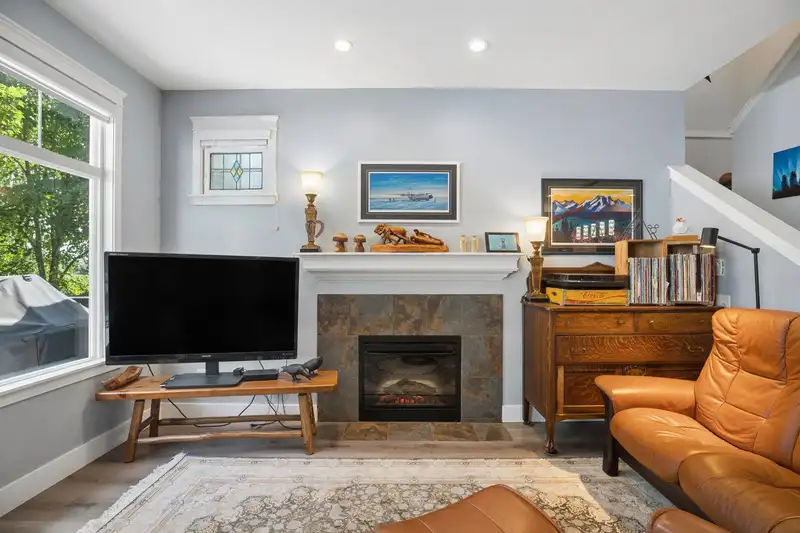 46 11282 COTTONWOOD DRIVE - photo 4 of 38