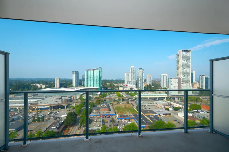 2509 13685 102 AVENUE - photo 4 of 25