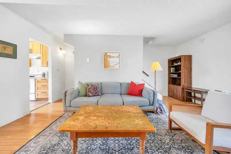 163 W 20TH STREET - photo 3 of 30