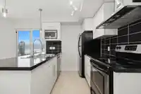 2901 689 ABBOTT STREET - thumbnail 4
