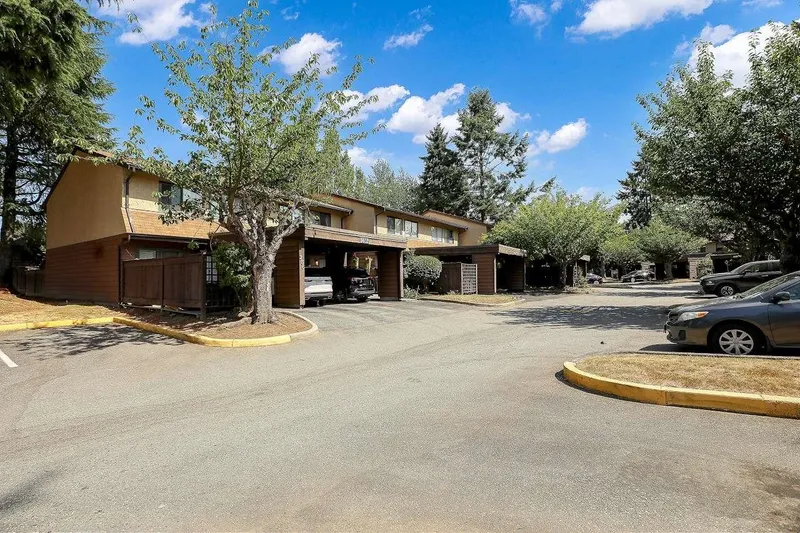 252 9452 PRINCE CHARLES BOULEVARD - photo 1 of 22