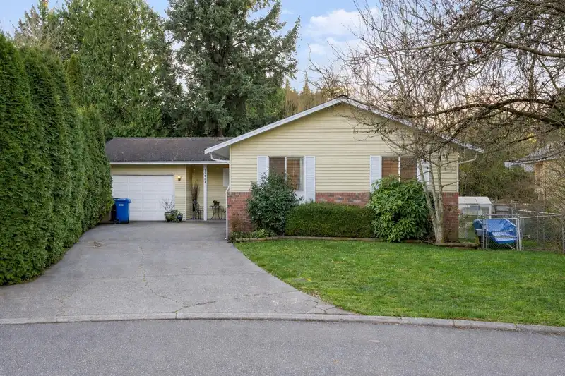 32864 CAPILANO PLACE - photo 1 of 35