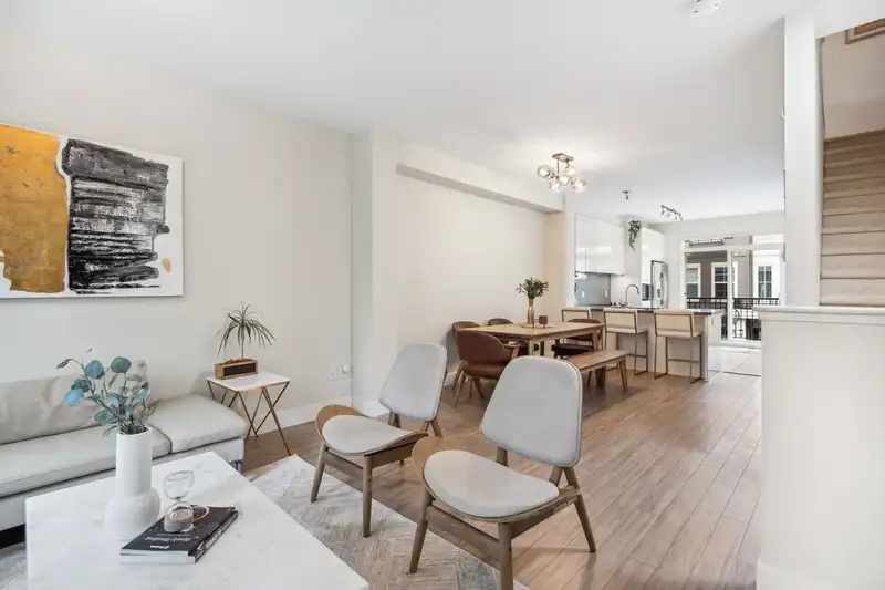 13 3399 151 STREET - photo 3 of 35