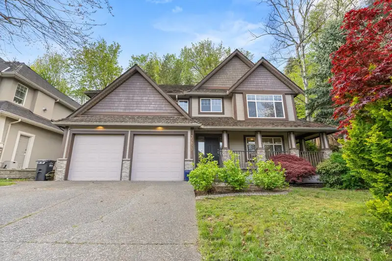 35823 GRAYSTONE DRIVE - photo 1 of 40