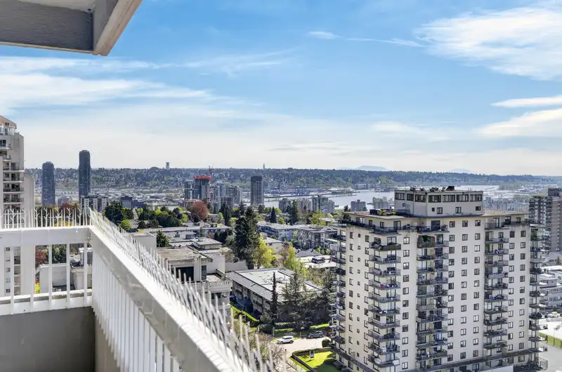 1502 615 BELMONT STREET - photo 1 of 37